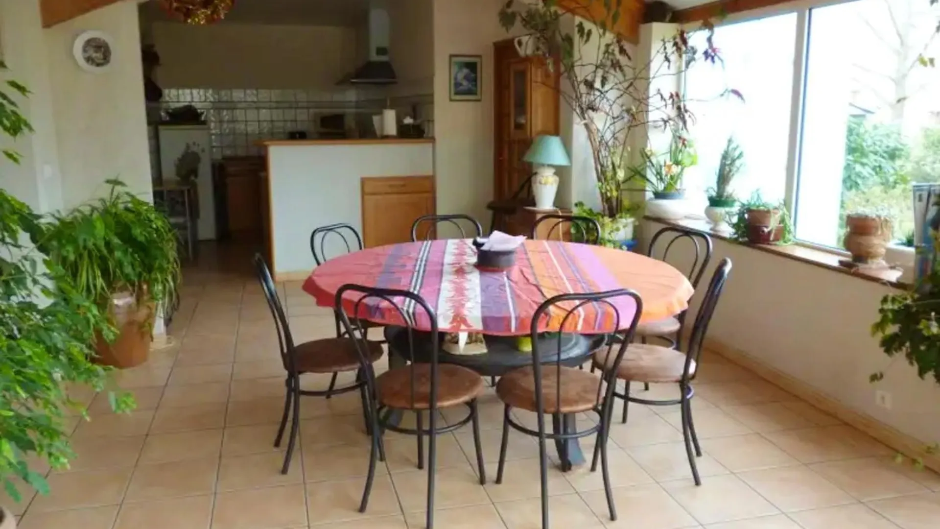 Maison Charmante A Bernac-Dessus Avec Jardin Spacieux
