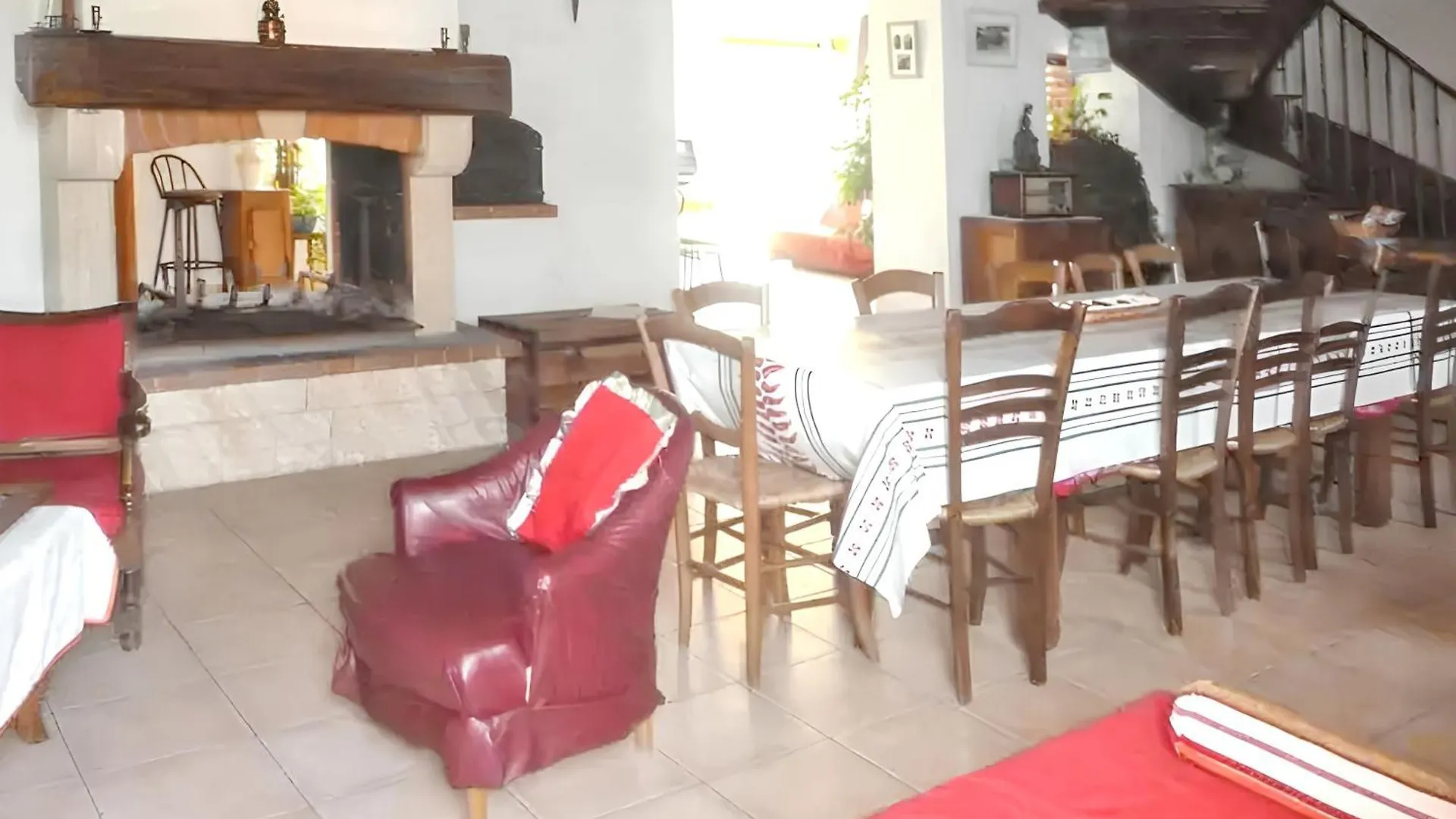 Maison Charmante A Bernac-Dessus Avec Jardin Spacieux צרפת
